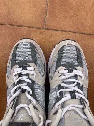 Zapatillas New Balance 530 - Gris/Blanco