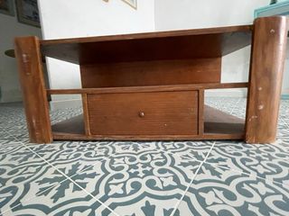 Mesa baja vintage de madera