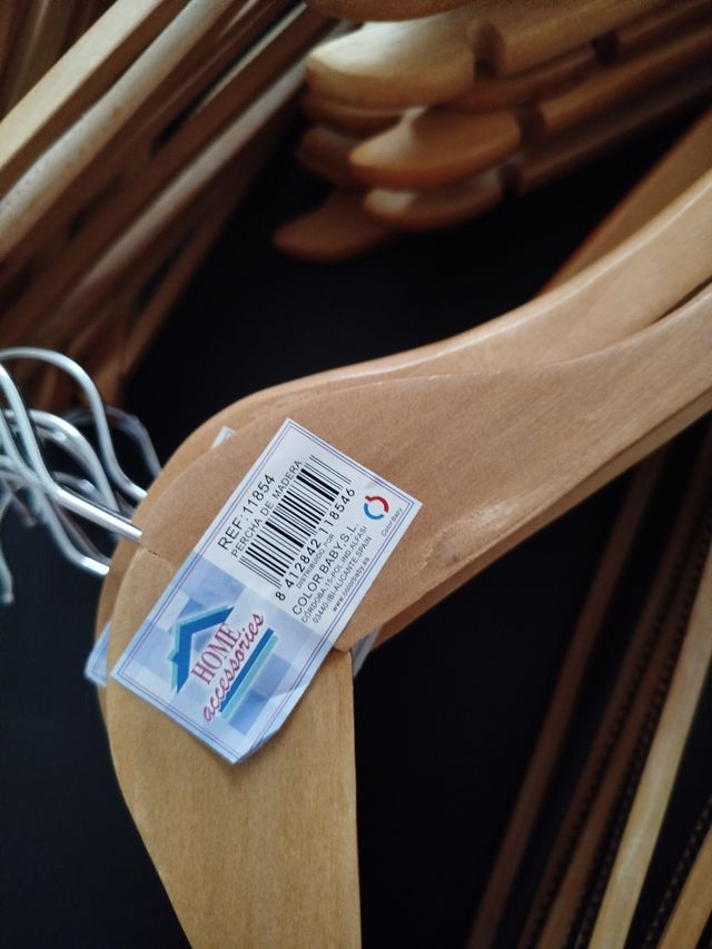 40 Perchas Madera Marrón