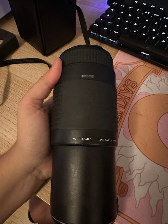 Objetivo Sigma 75-300mm DL