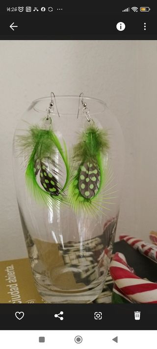 Pendientes plumas rojas y blancas