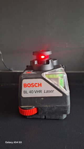 Bosch BL 40 VHR Laser - Nivel láser.
Sin receptor