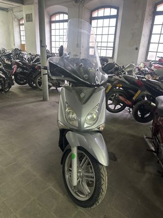 Yamaha X-City 125: Recambios y piezas