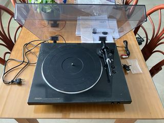 Giradiscos Denon DP-300F