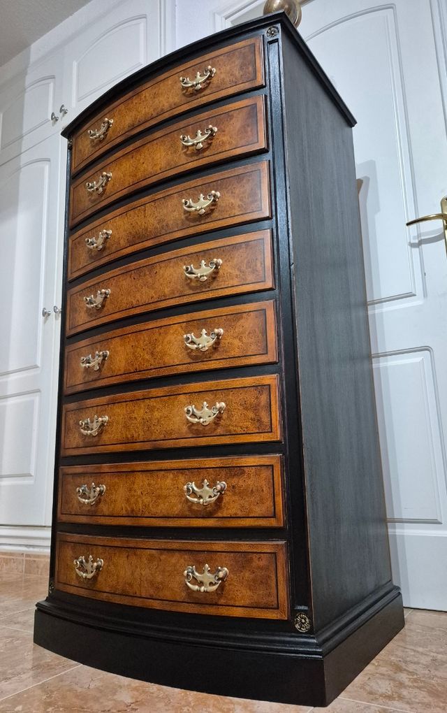 Antico cassetto in mogano ristrutturato 