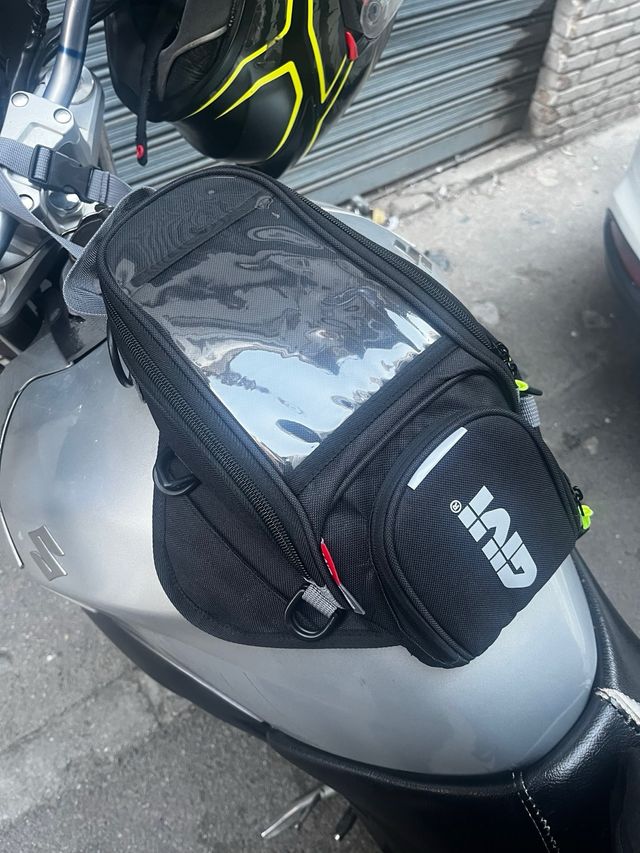 Borsa serbatoio moto Givi