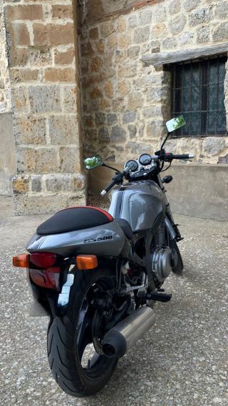 Suzuki GS500 - Moto en perfecto estado
