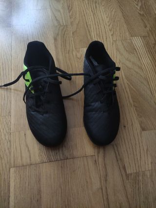 Zapatillas fútbol niño - talla 37
