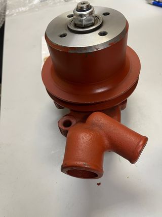 Bomba agua Landini Massey Case Perkins con polea