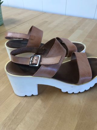 Sandalias plataforma marrones mujer