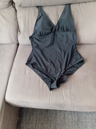 Bañador negro mujer