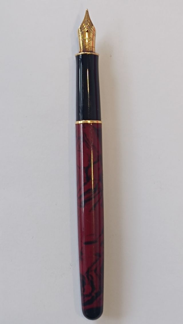 Pluma Parker Sonnet, plumín oro