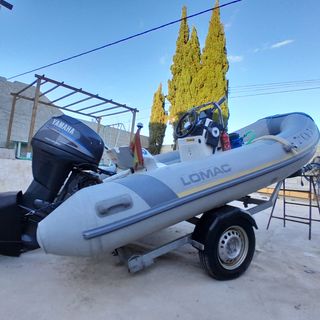 Semirrígida Lomac 4.10 + Yamaha 40cv
