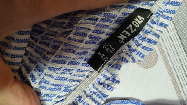 Blusa VKOZEN azul, hombros caídos