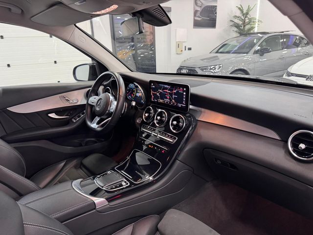 Mercedes-Benz GLC 220D AMG 