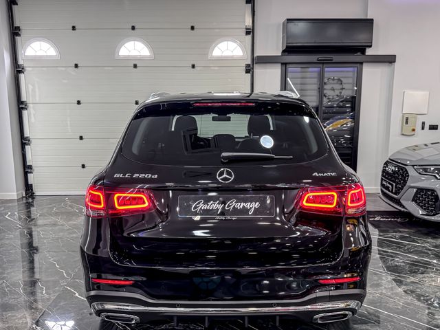 Mercedes-Benz GLC 220D AMG 