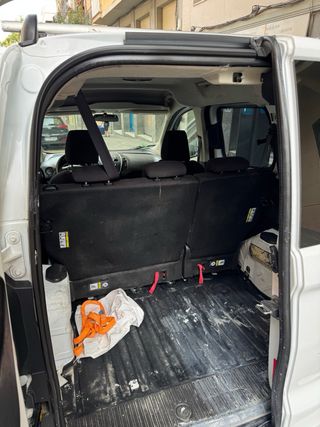 Ford Transit Courier 2015