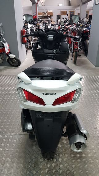 SUZUKI BURGMAN 125