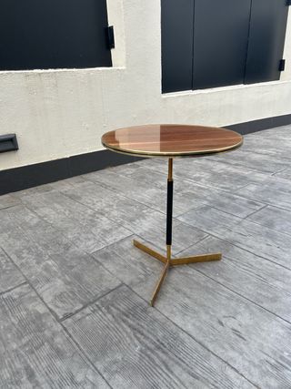 Mesa auxiliar vintage marrón y dorada