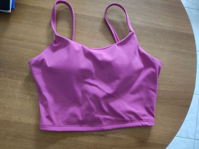 Top sportivo rosa