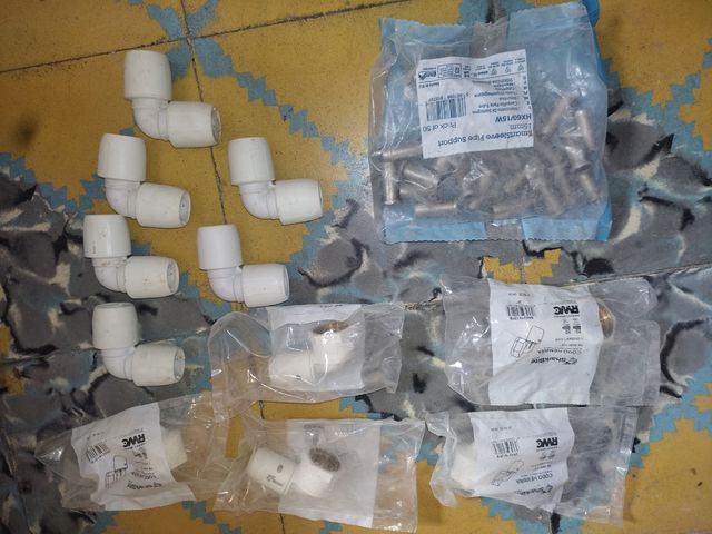 Codos PVC 15mm + Casquillos