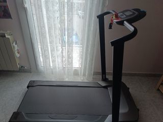 Tapis roulant Decathlon, Domyos 500w, pieghevole, in ottime condizioni, 3 utilizzi