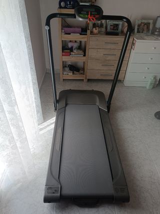 Tapis roulant Decathlon, Domyos 500w, pieghevole, in ottime condizioni, 3 utilizzi