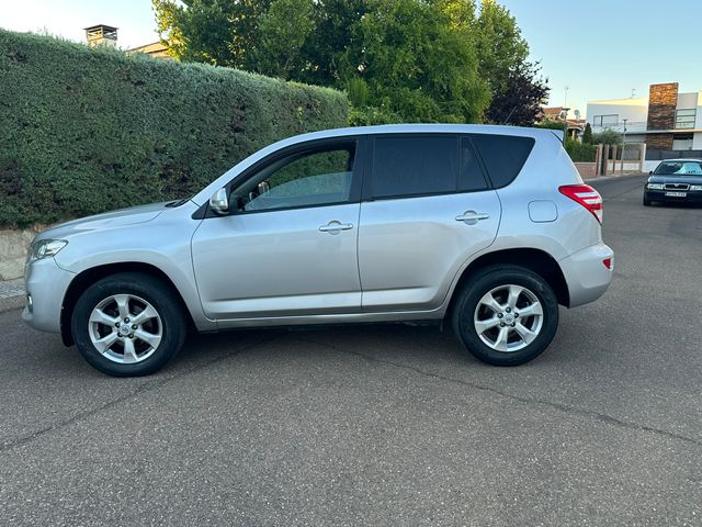 -TOYOTA Rav4 2.2 D4D 150CV Active 4x4-