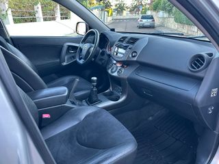 -TOYOTA Rav4 2.2 D4D 150CV Active 4x4-