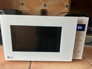 Microondas LG Smart Inverter 10
