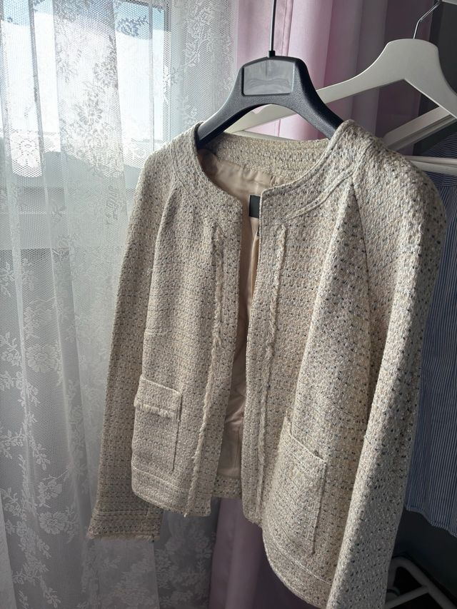 Chaqueta Mango beige talla M