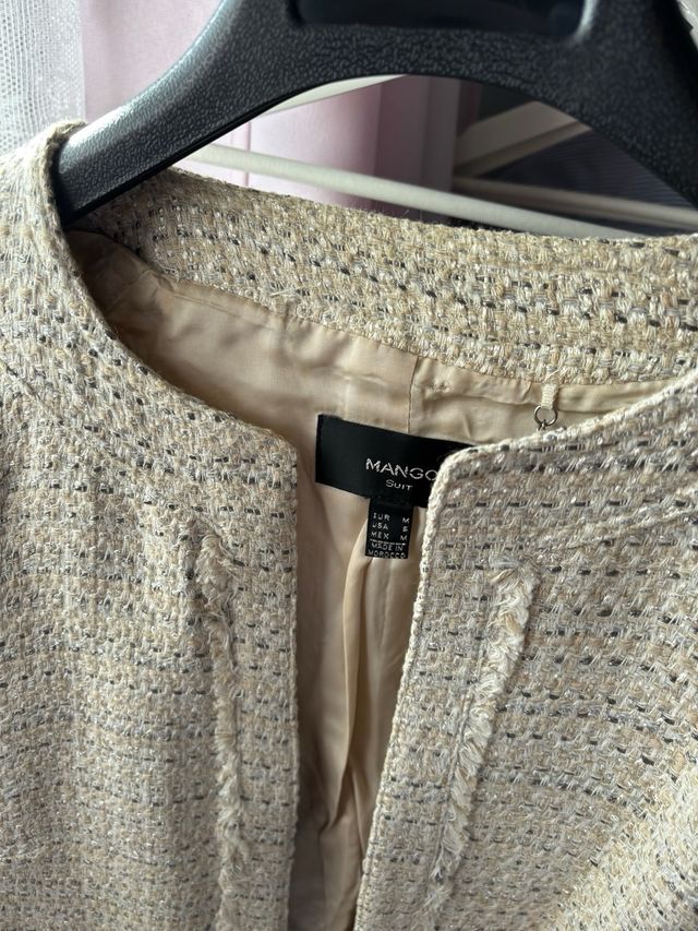 Chaqueta Mango beige talla M
