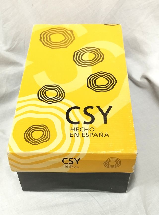 Sandalias o alpargatas a estrenar