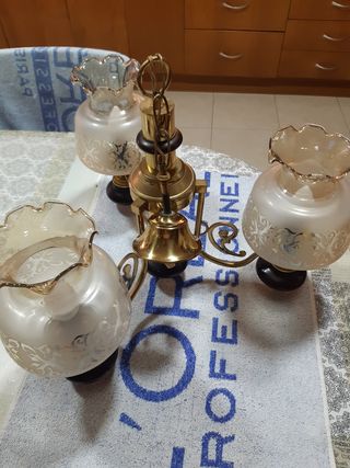 Lampara techo 3 brazos dorada antigua