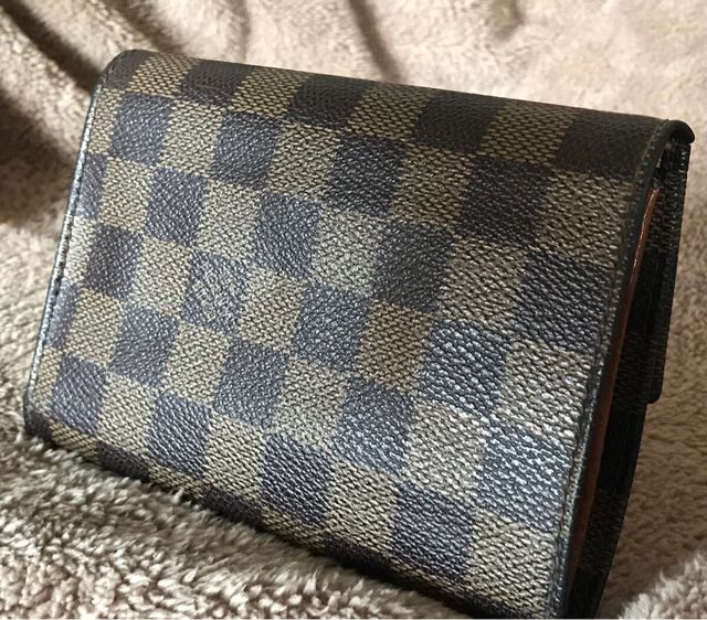 Cartera Louis Vuitton Damier