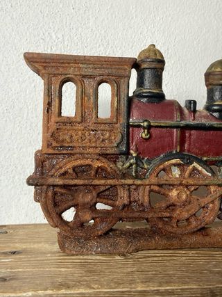 Tren locomotora hierro vintage
