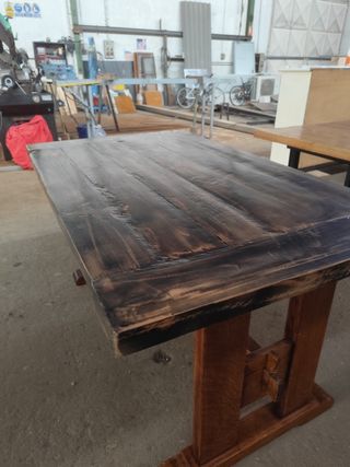 Mesa madera maciza rústica