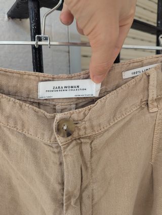 Pantalones de lino de Zara 