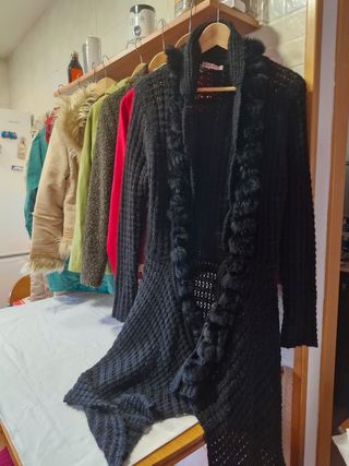 Abrigos negros vintage (S-M)