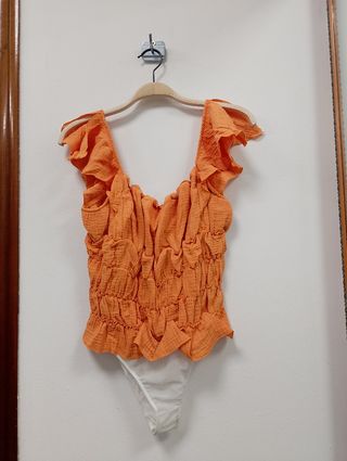 Blusa verano naranja y blanca