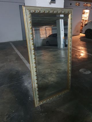 Espejo antiguo dorado