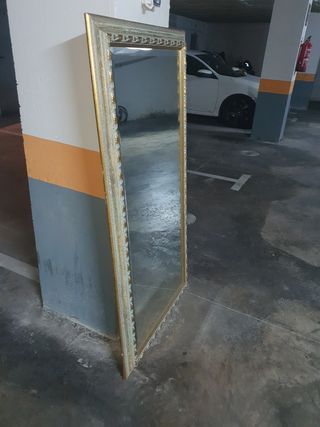Espejo antiguo dorado