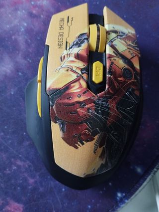 Ratón inalámbrico gaming..