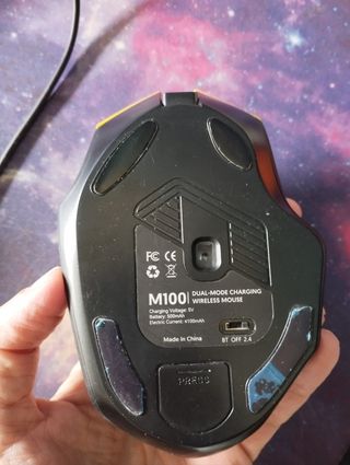 Ratón inalámbrico gaming..