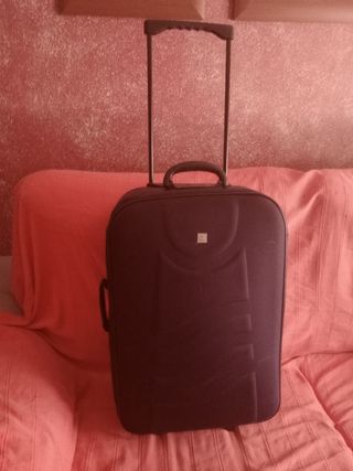 Maleta viaje negra