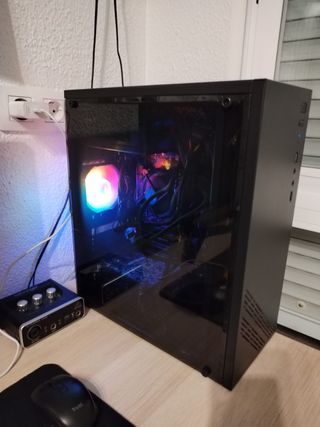 PC Gamer - Intel i5 4690