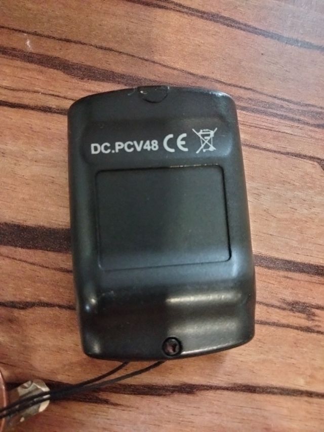 Mando universal garaje DC-PCV48 4 botones