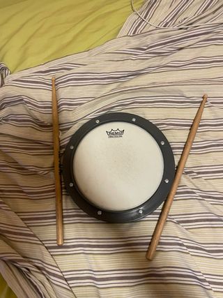 Pack Remo Practice Pad + Baquetas