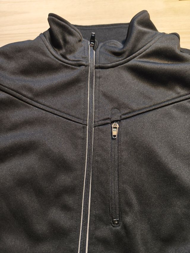 Chaqueta ciclismo negra