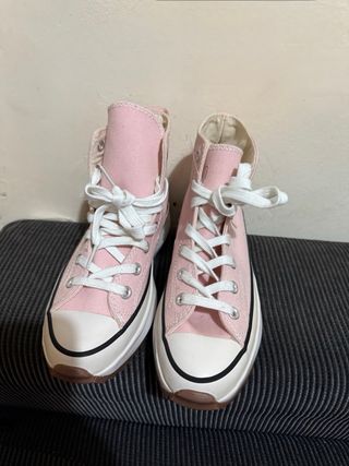 Converse Chuck Taylor Pink